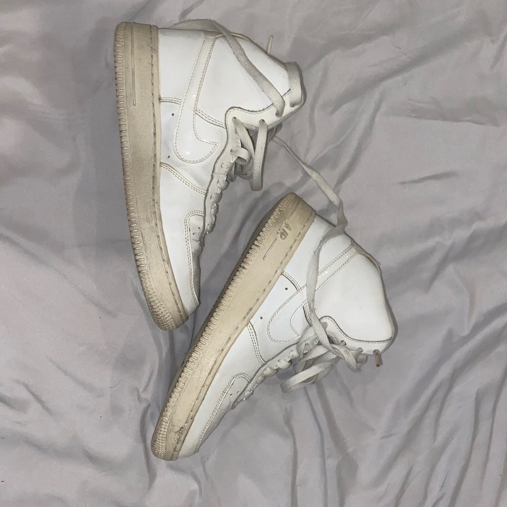 Nike Air Force 1’s Mid